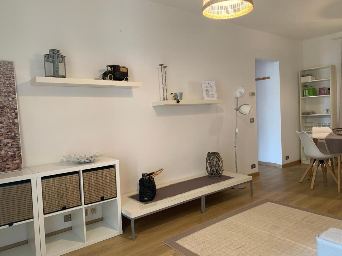 Clo Apartment Toscolano Maderno Bagian luar foto