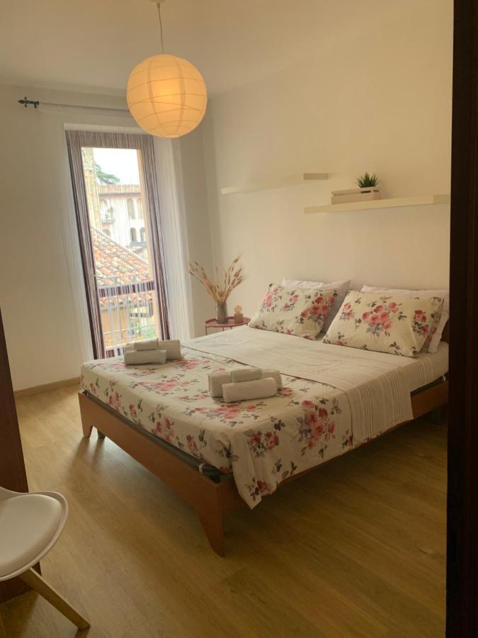 Clo Apartment Toscolano Maderno Bagian luar foto